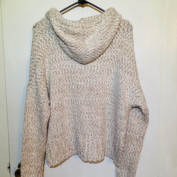 Pullover Sweater NWT - Picture 4 of 4